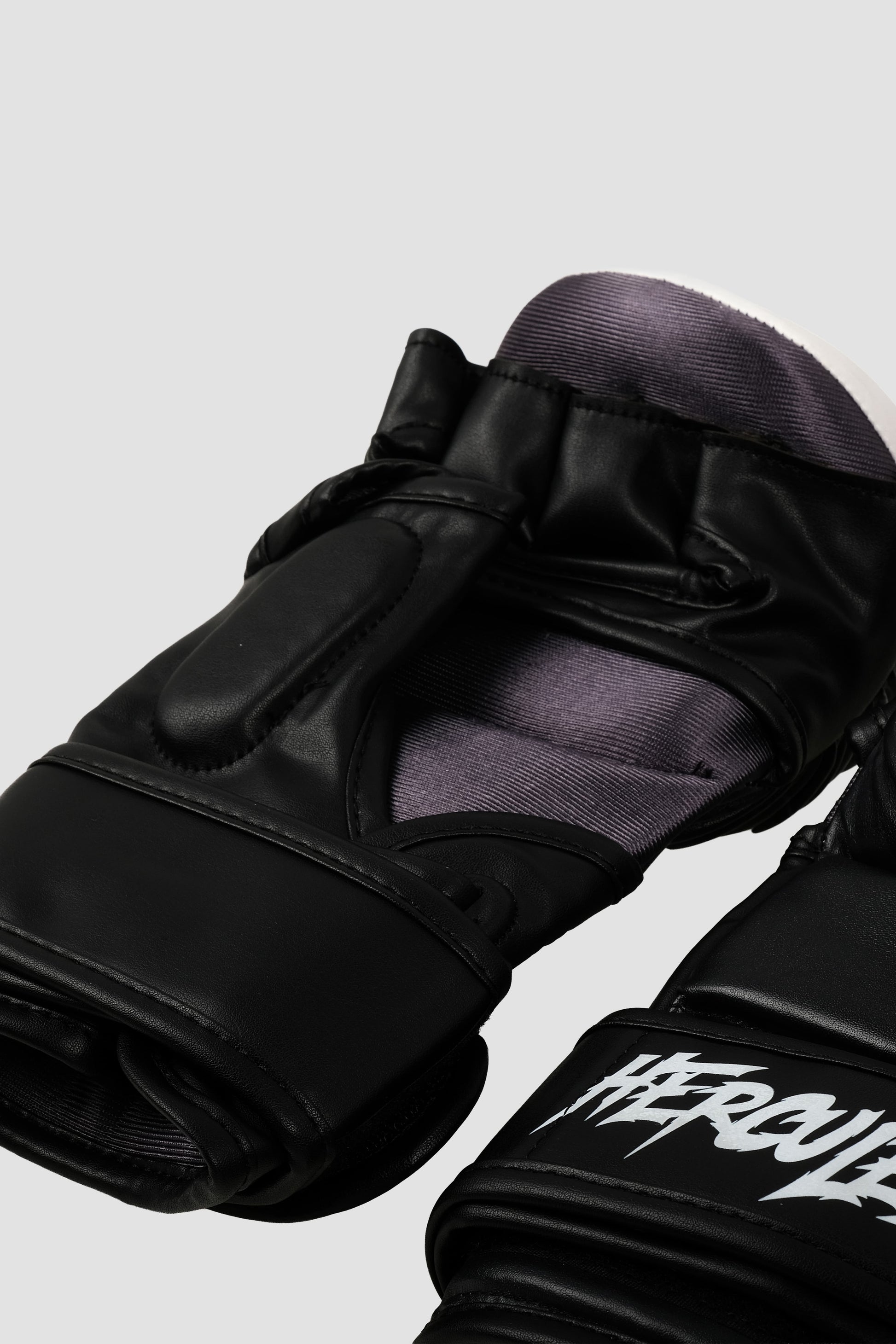 Hercules Fight Gear MMA Eldiveni - Ejderha Desenli Siyah-Beyaz - Grappling, BJJ, Cage Fighting - Hercules