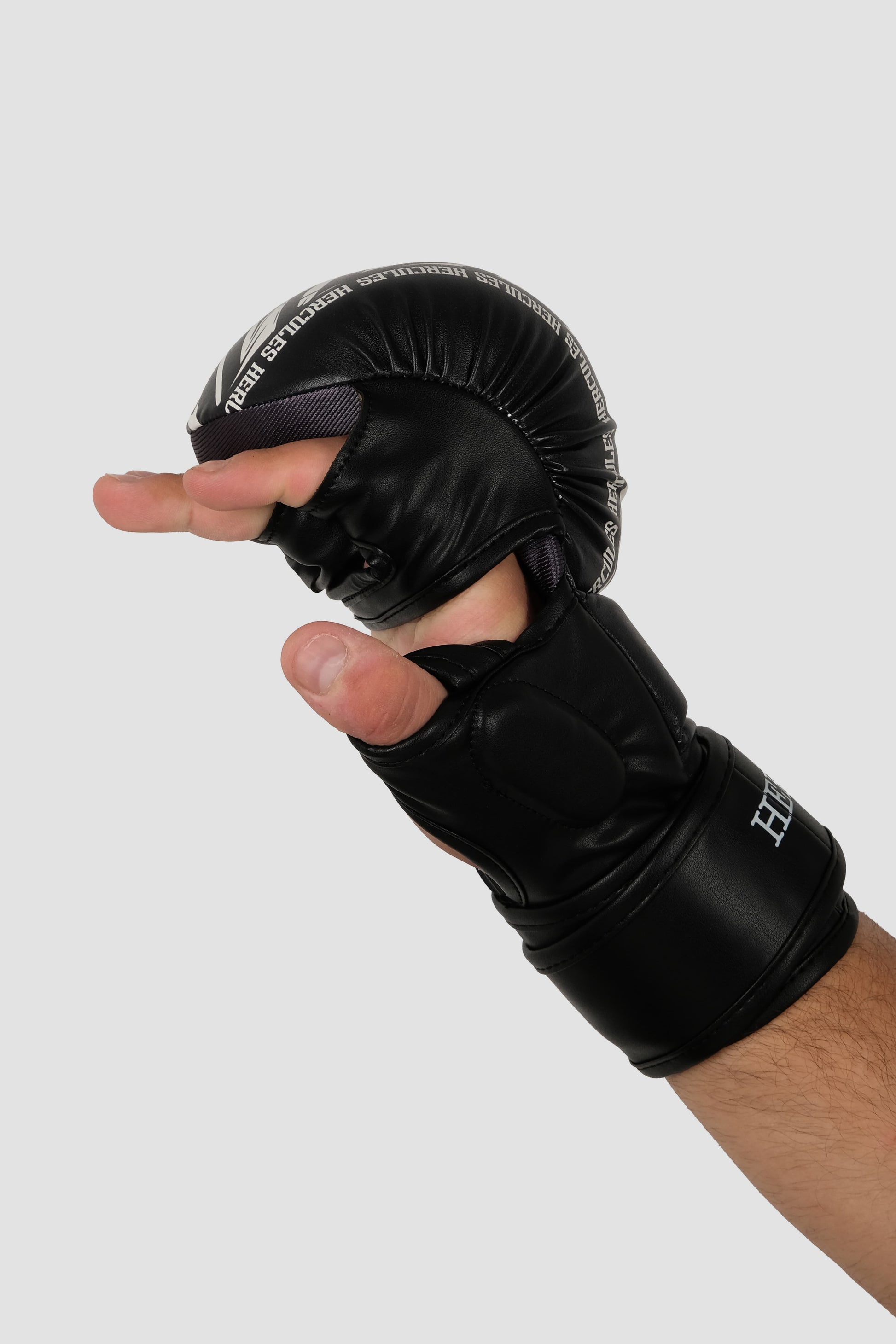 Hercules Fight Gear MMA Eldiveni - Grafiti Desenli Siyah-Beyaz - Grappling, BJJ, Cage Fighting - Hercules