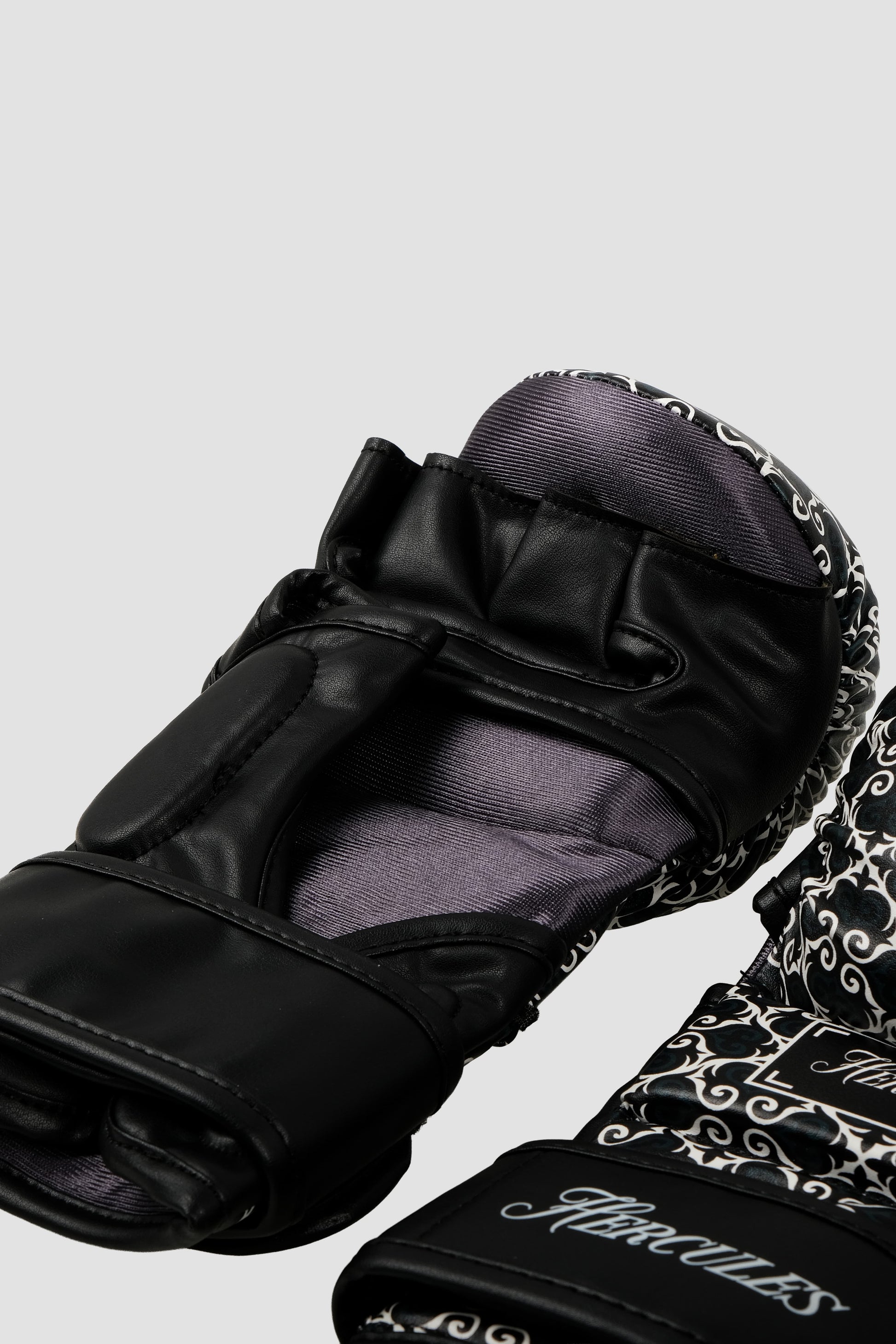 Hercules Fight Gear MMA Eldiveni - Desenli Siyah-Beyaz - Grappling, BJJ, Cage Fighting - Hercules