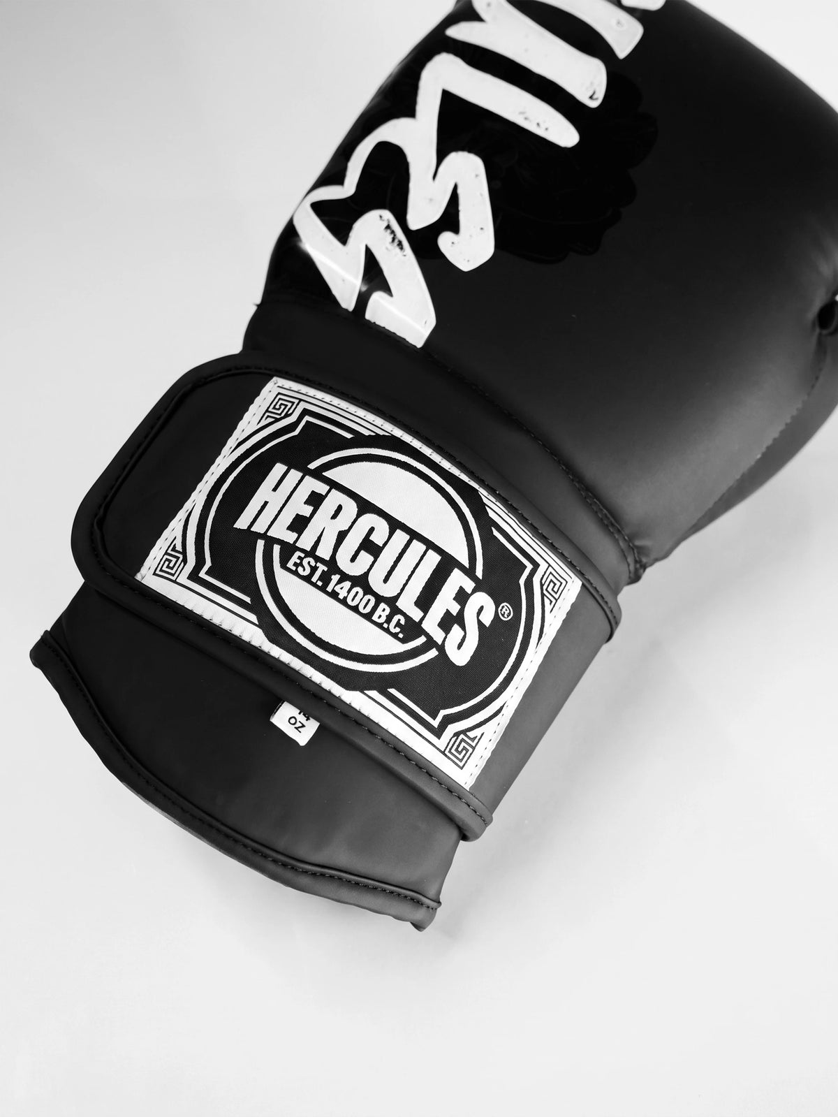 Hercules Siyah - Beyaz Çiçek Desenli Profesyonel Boks ve Kickboks Eldiveni