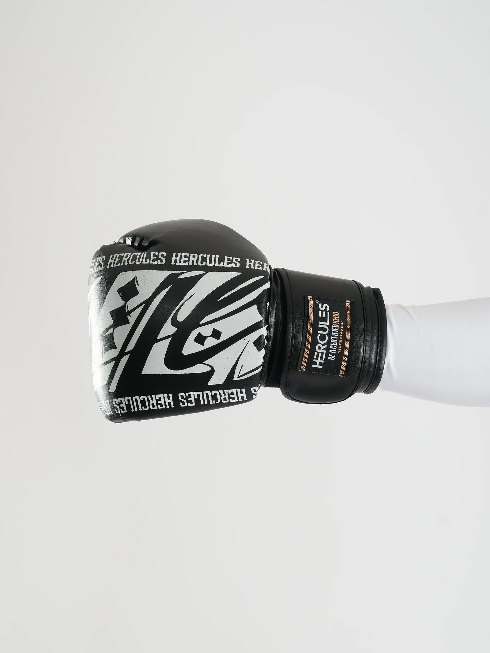 Hercules Fight Gear Desenli Siyah Beyaz Boks, Kickboks Eldiveni - Profesyonel Antrenman İçin